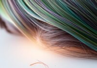 Ile włosów wypada dziennie – jak rozpoznać normę i kiedy zacząć działać przy nadmiernym wypadaniu?